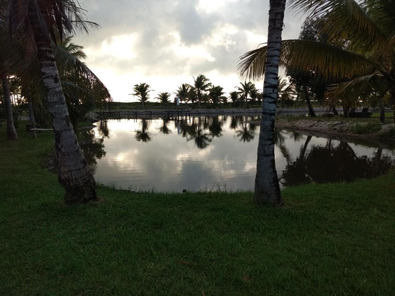 Residencial Lagoa Da Praia Алкобаса Экстерьер фото